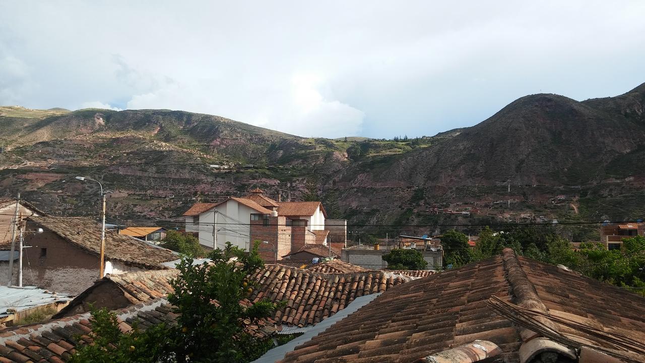 Hotel Quilla House 2 Urubamba Exterior photo